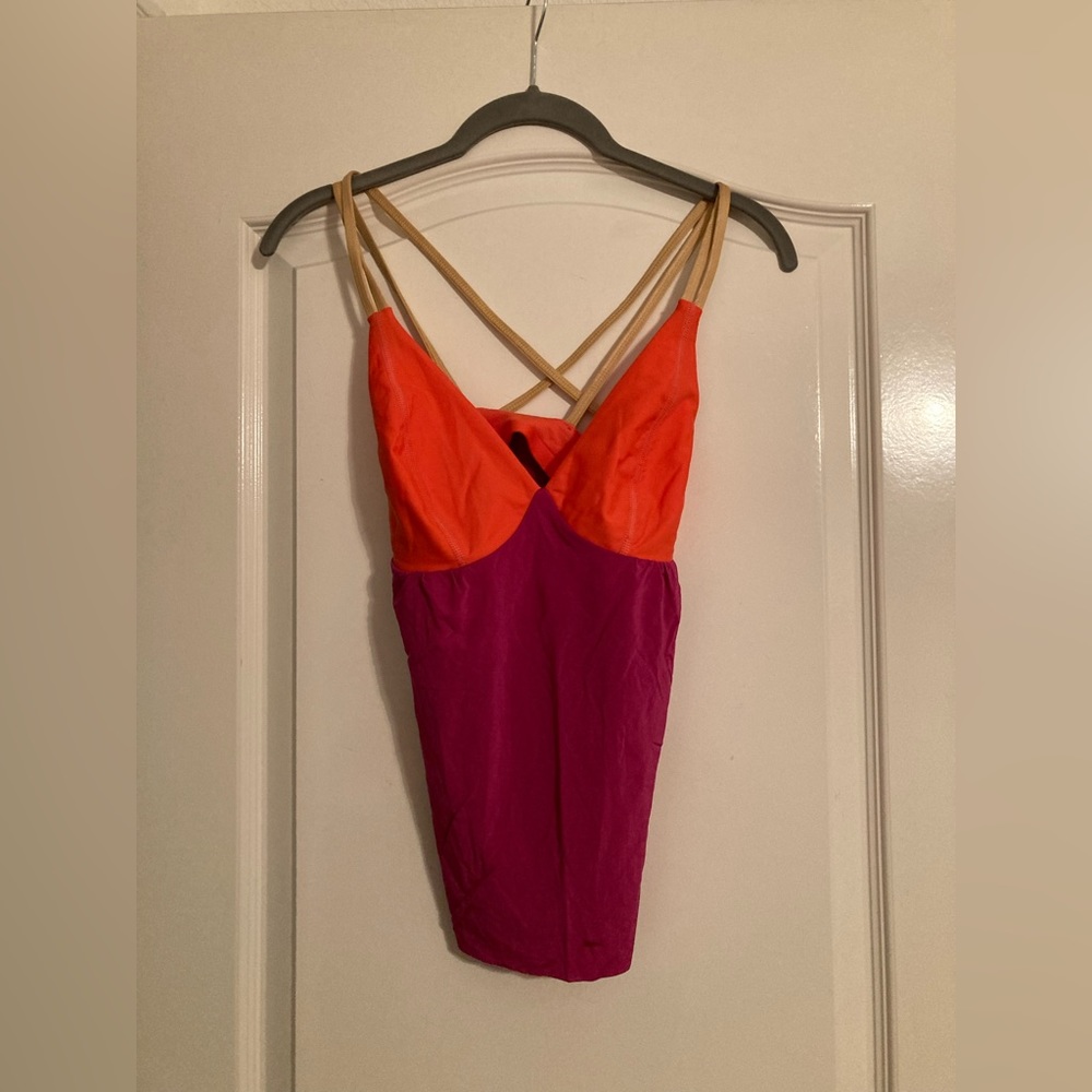 Fierce + Regal XS Strappy Tank Top